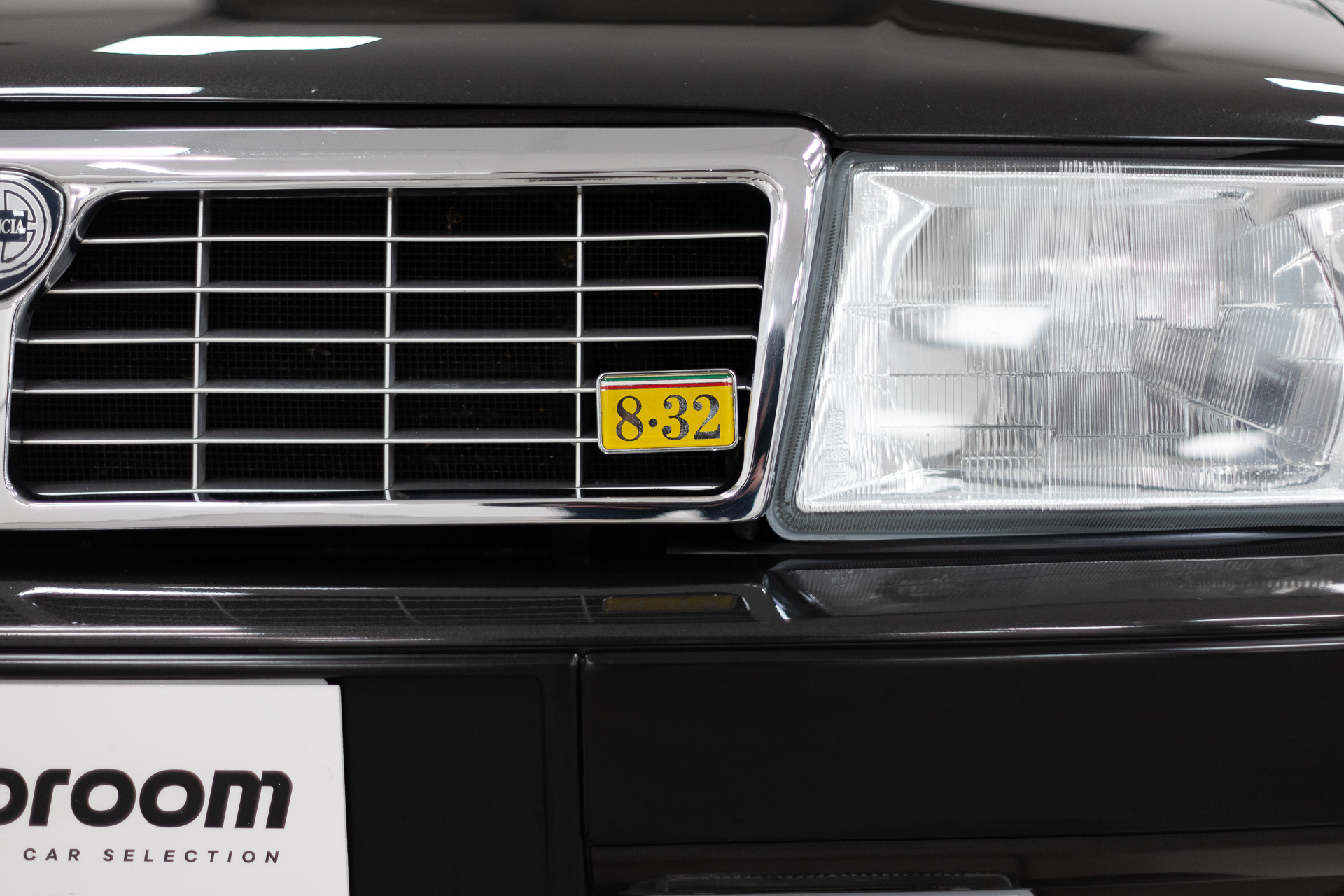 Lancia Thema 8.32