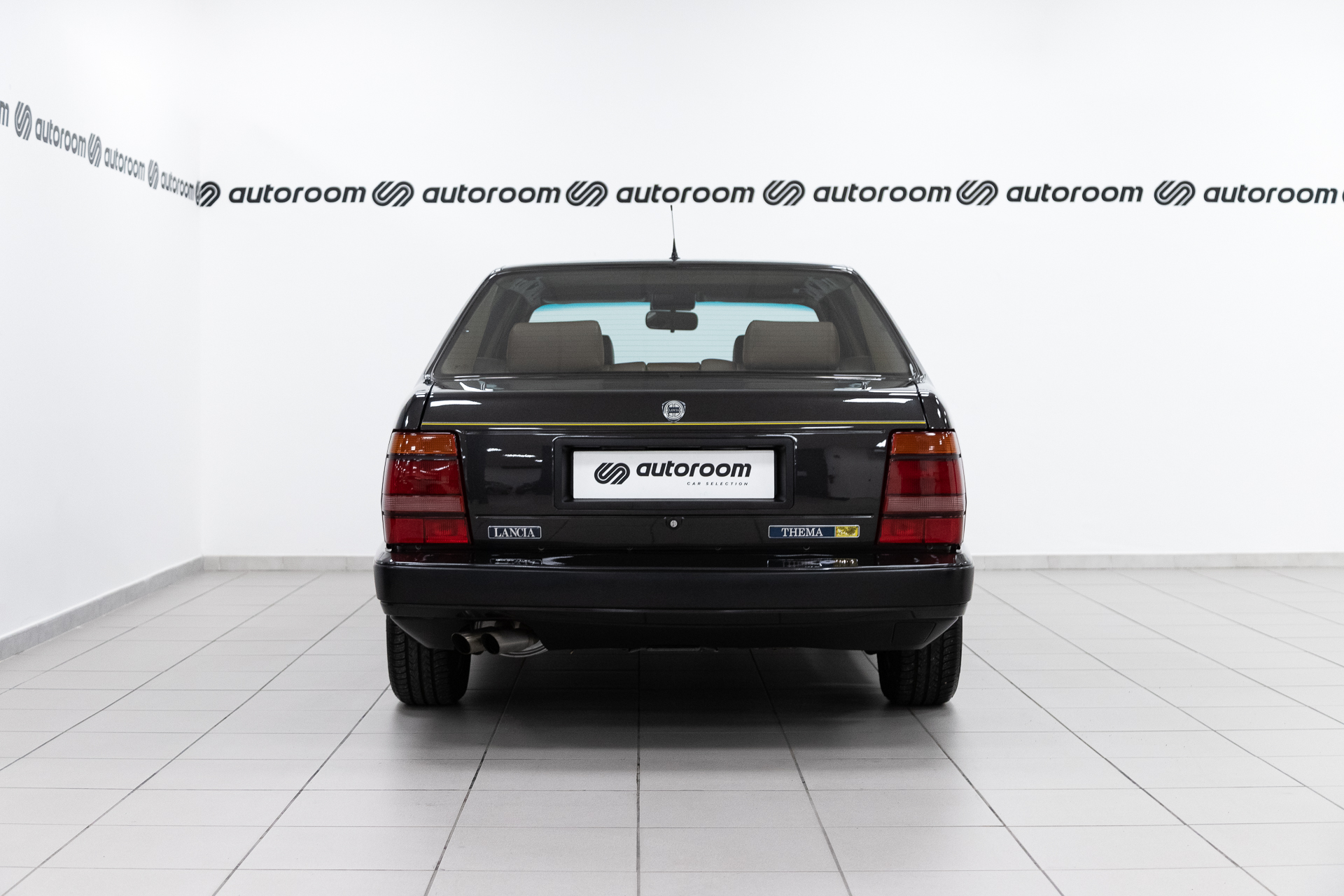 Lancia Thema 8.32