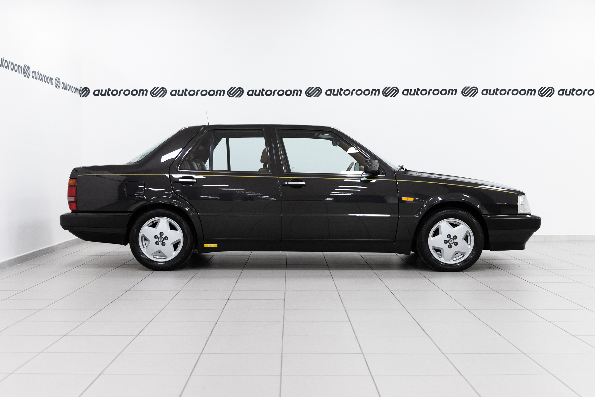 Lancia Thema 8.32