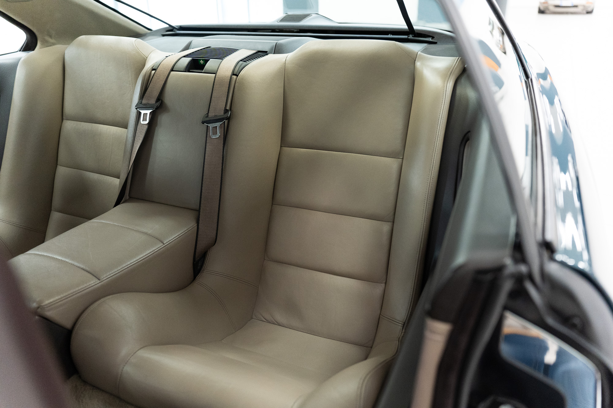 BMW 850i cat Automatica