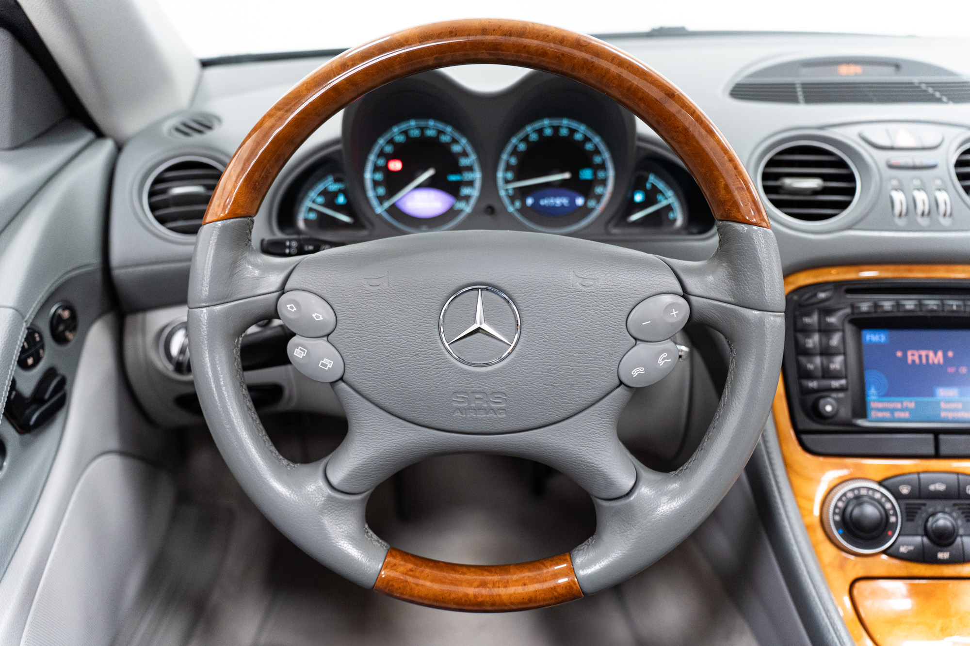Mercedes-Benz SL 500 cat