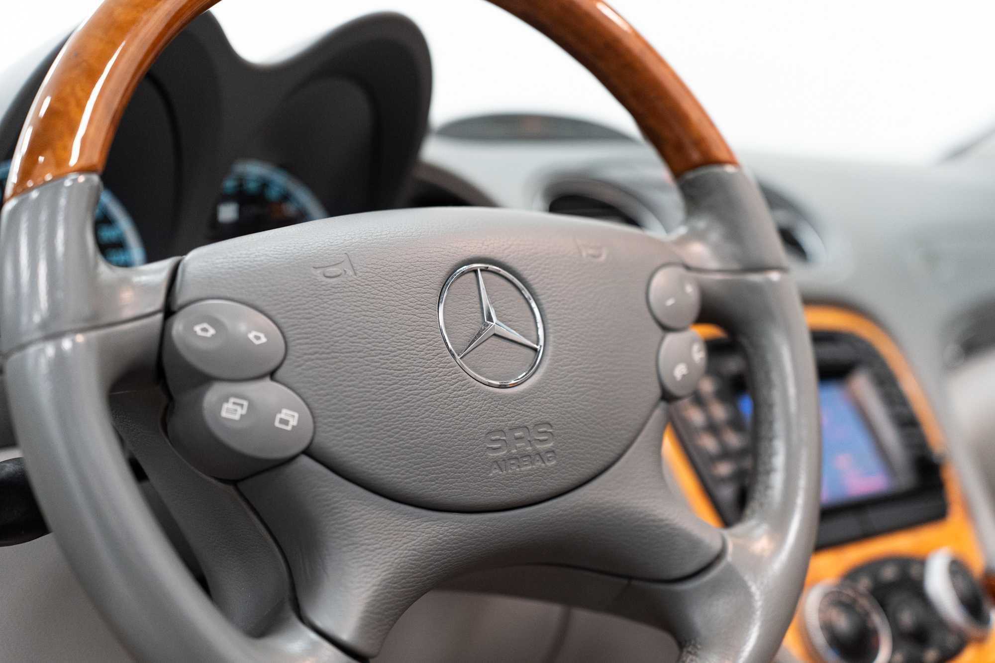 Mercedes-Benz SL 500 cat