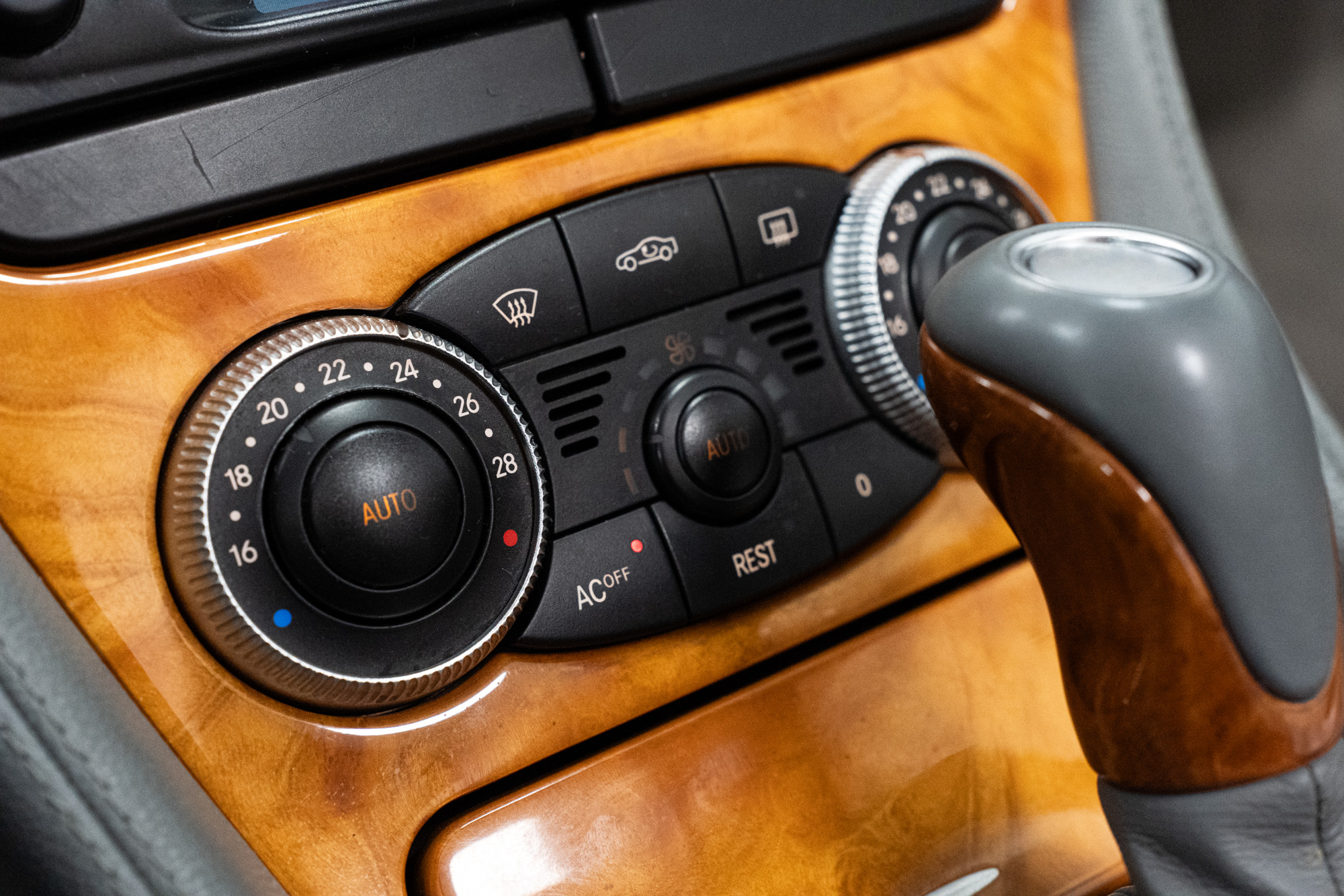 Mercedes-Benz SL 500 cat