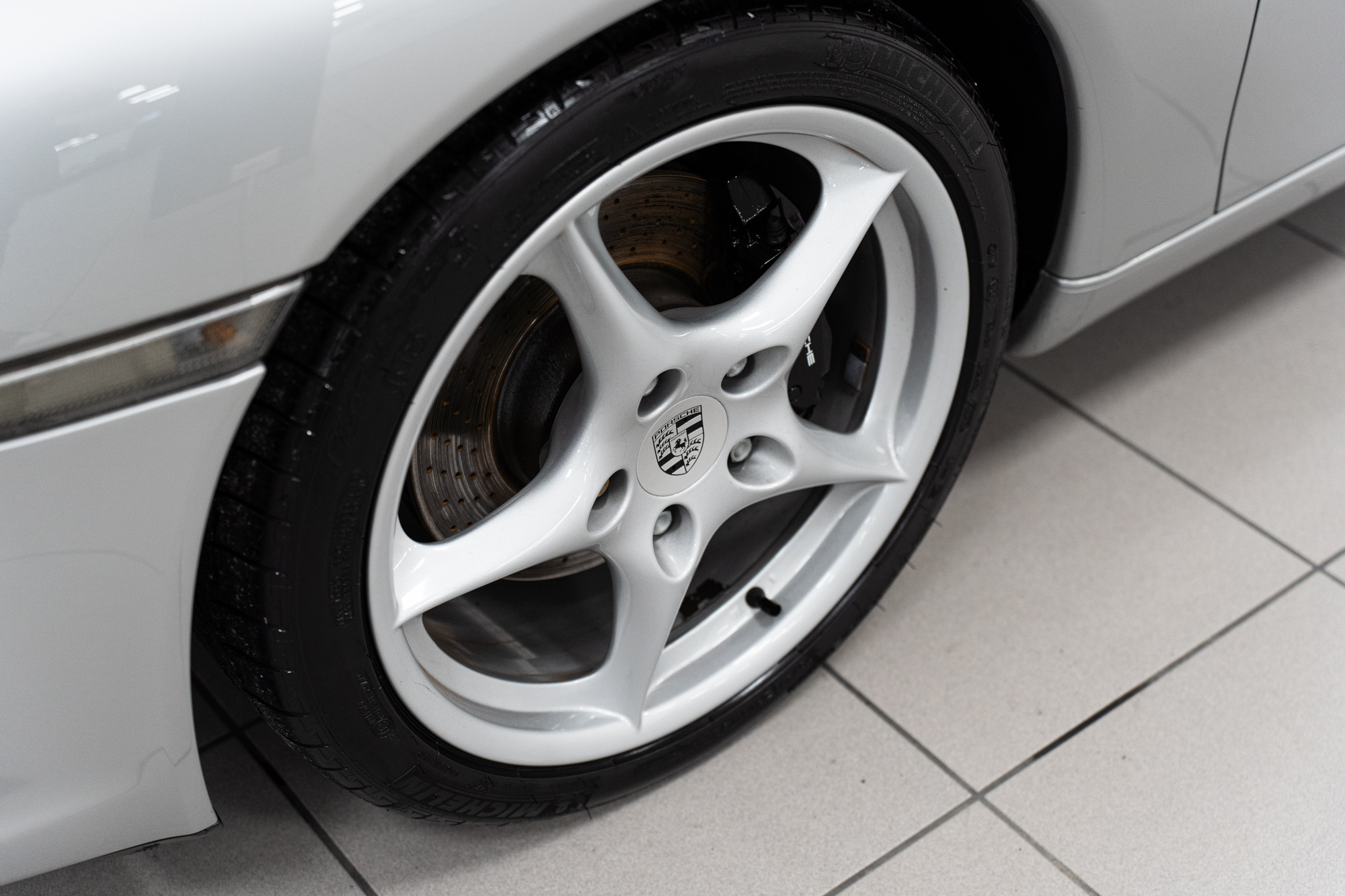 Porsche 996 911 Carrera cat Coupé