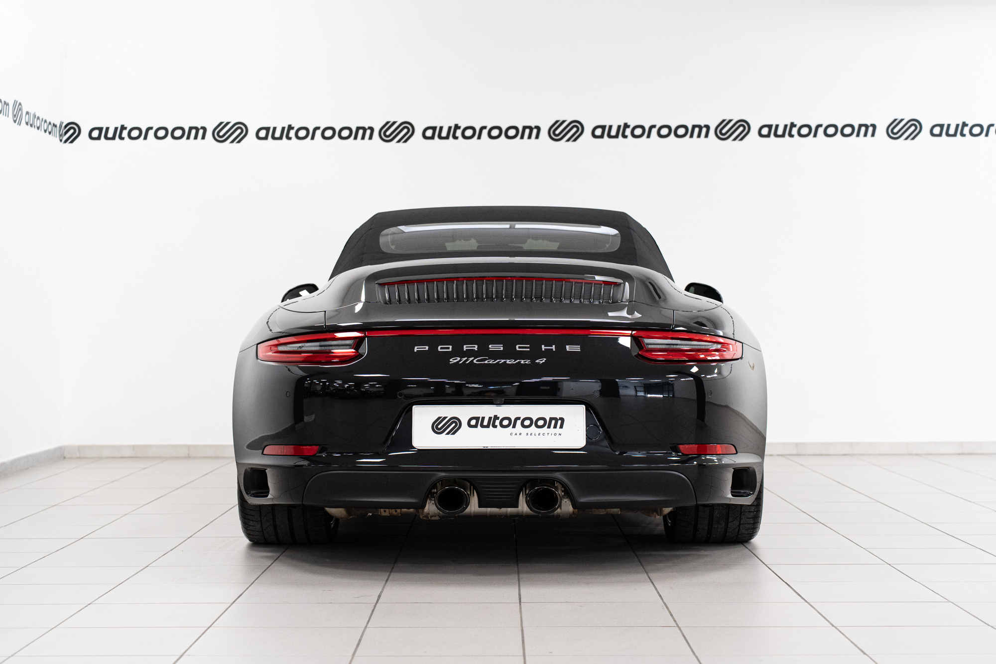 Porsche 911 3.0 Carrera 4 Cabrio