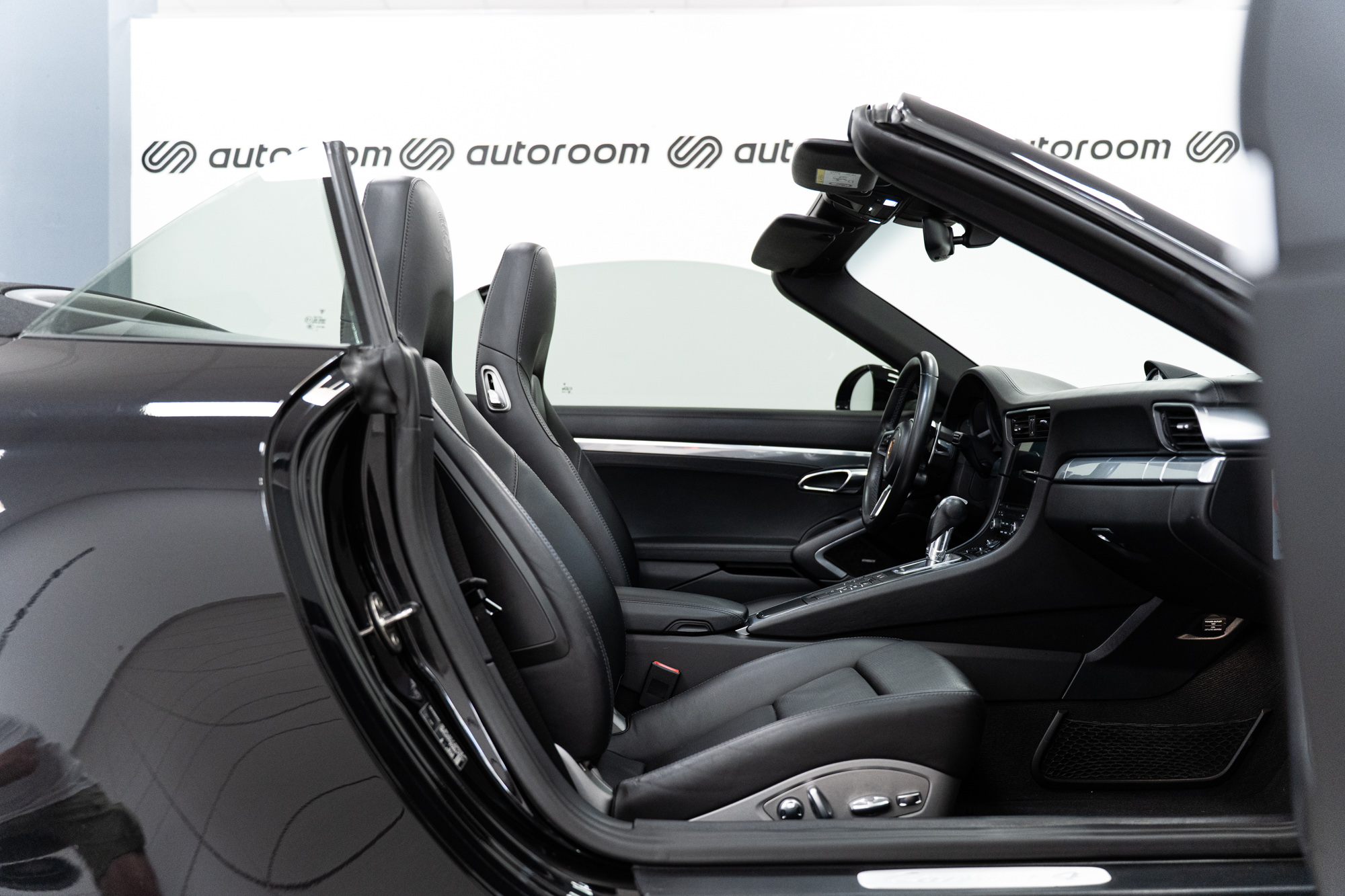 Porsche 911 3.0 Carrera 4 Cabrio