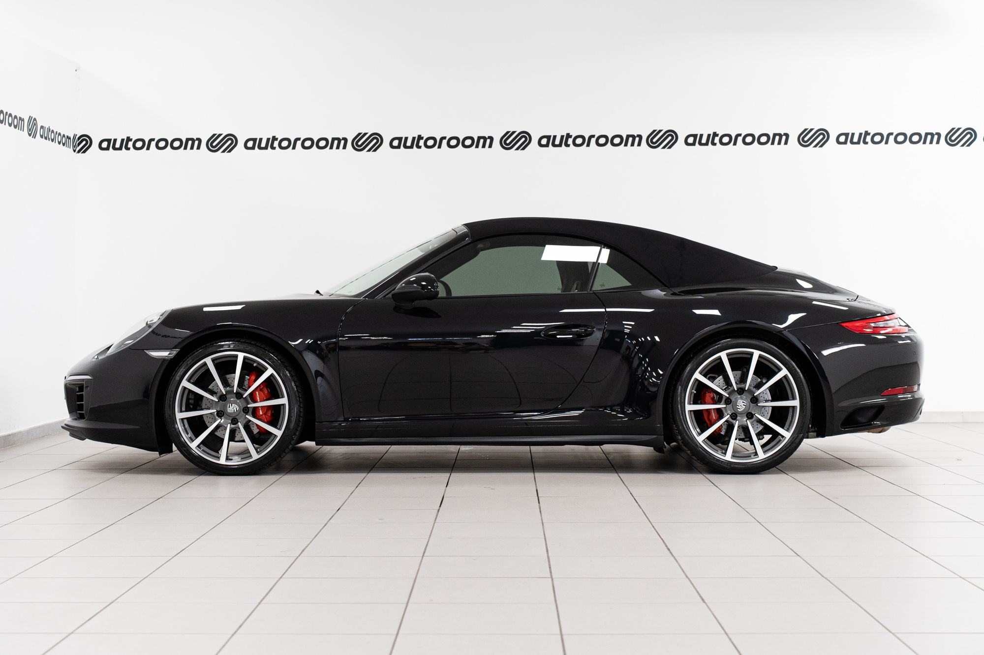 Porsche 911 3.0 Carrera 4 Cabrio