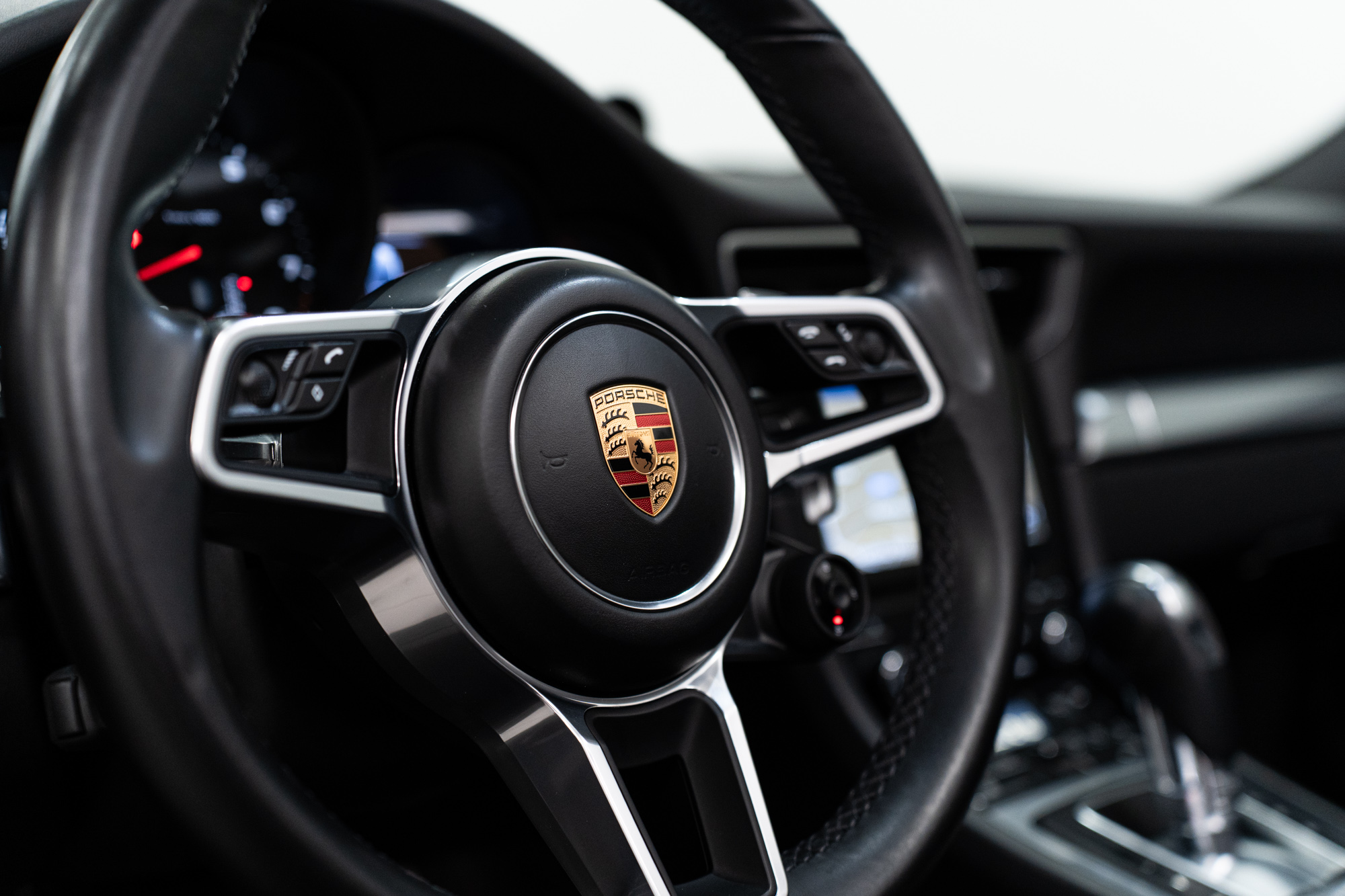Porsche 911 3.0 Carrera 4 Cabrio