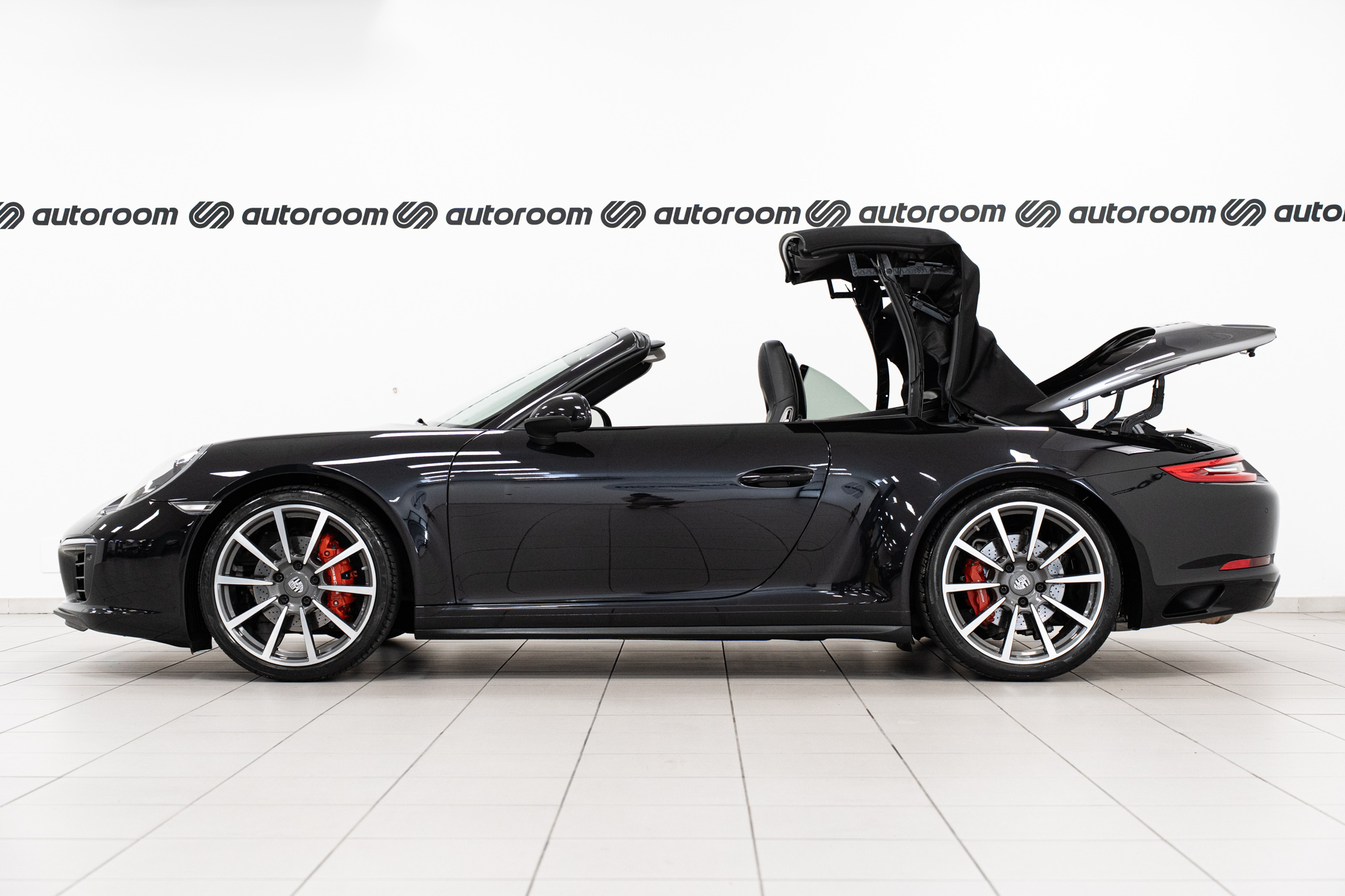 Porsche 911 3.0 Carrera 4 Cabrio