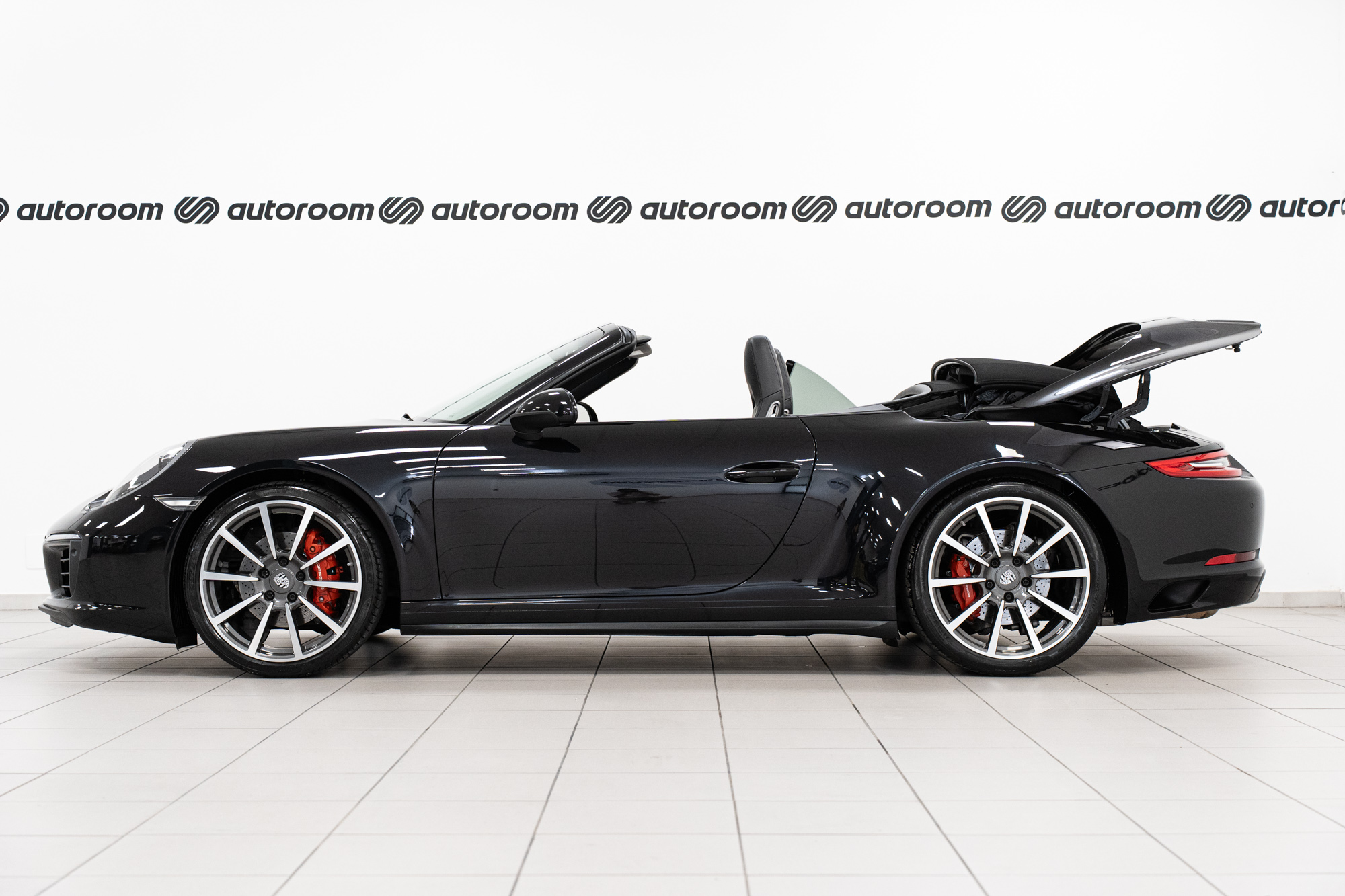 Porsche 911 3.0 Carrera 4 Cabrio