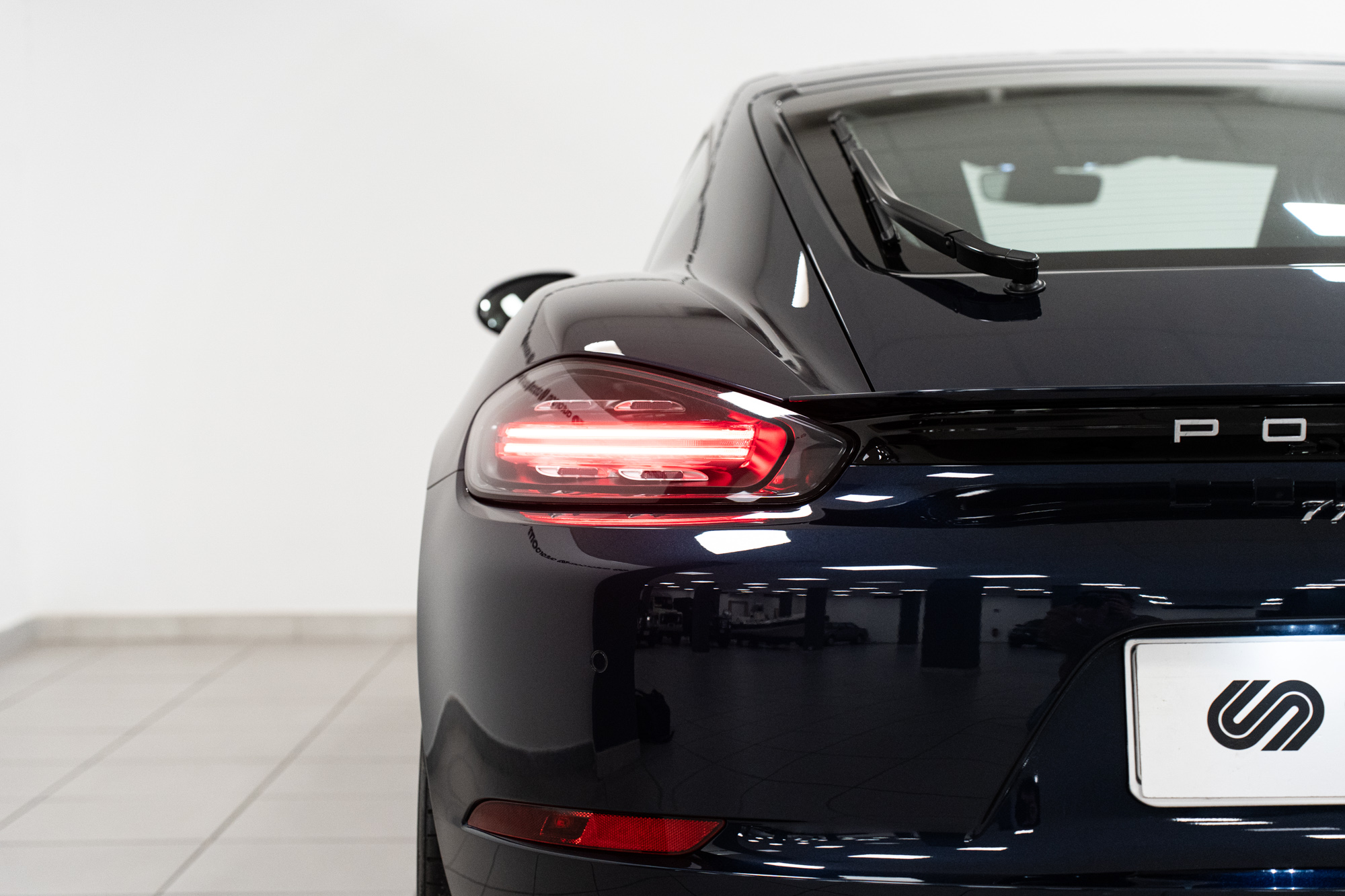 Porsche 718 Cayman