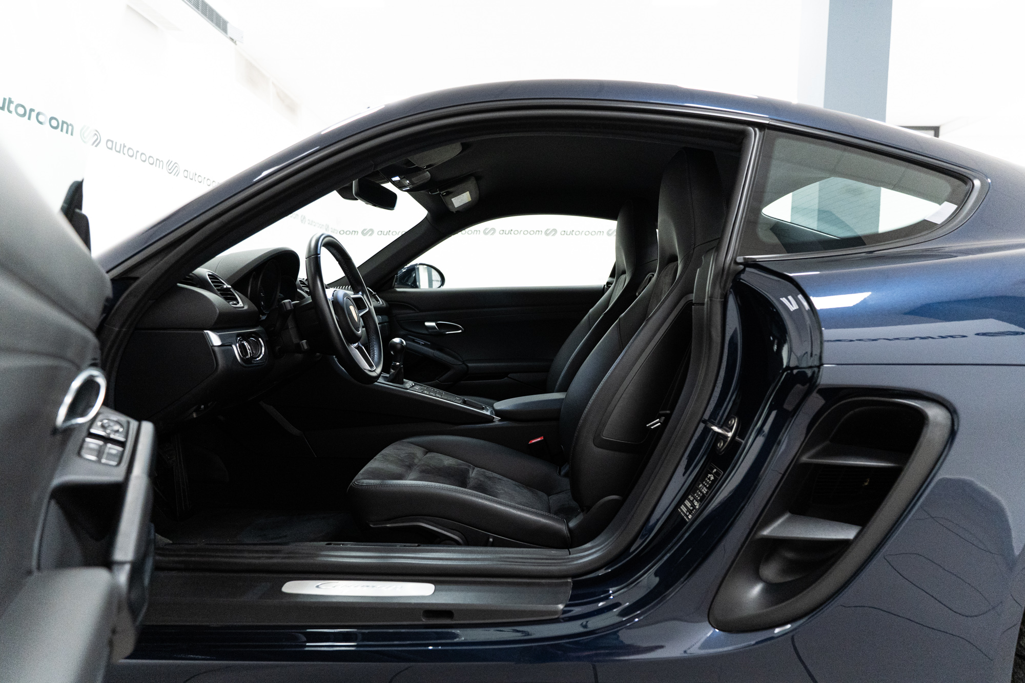 Porsche 718 Cayman