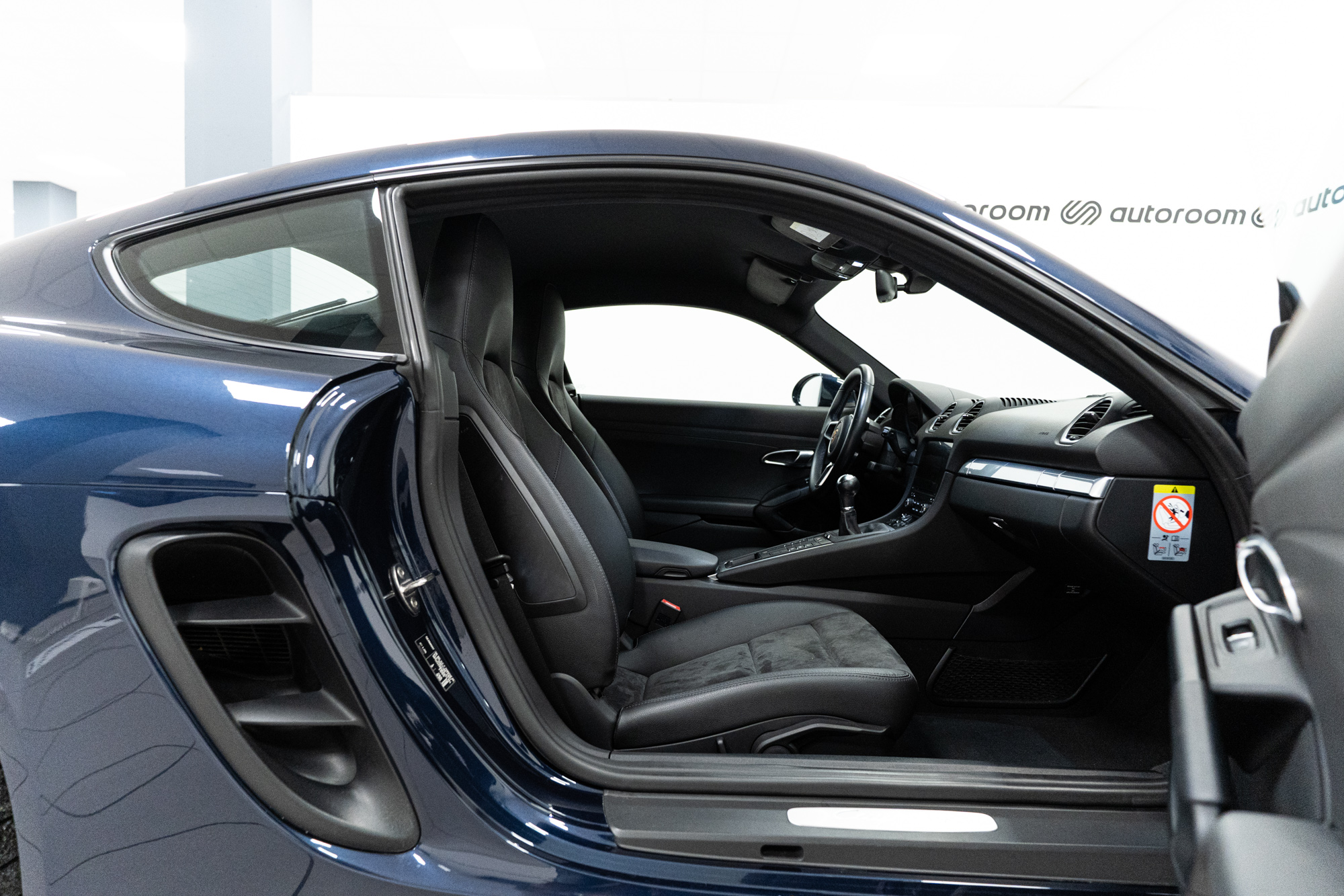 Porsche 718 Cayman